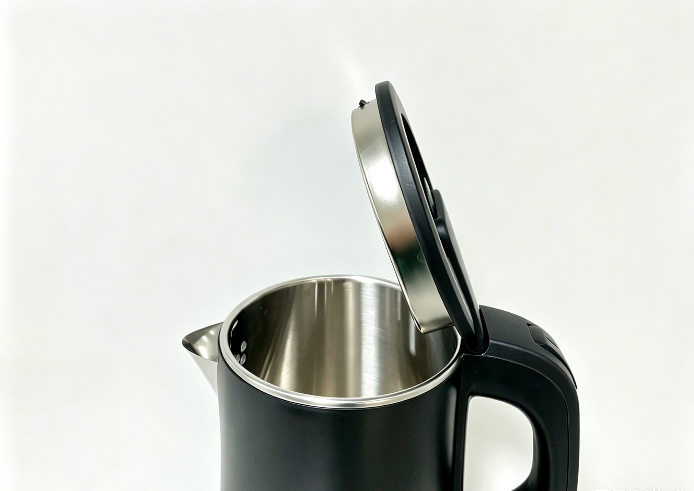 NEW Marzotti Electric Kettle 800W 0.8L 304 Stainless Steel Double Wall Cool Touch Body Cordless Jug - Image 3